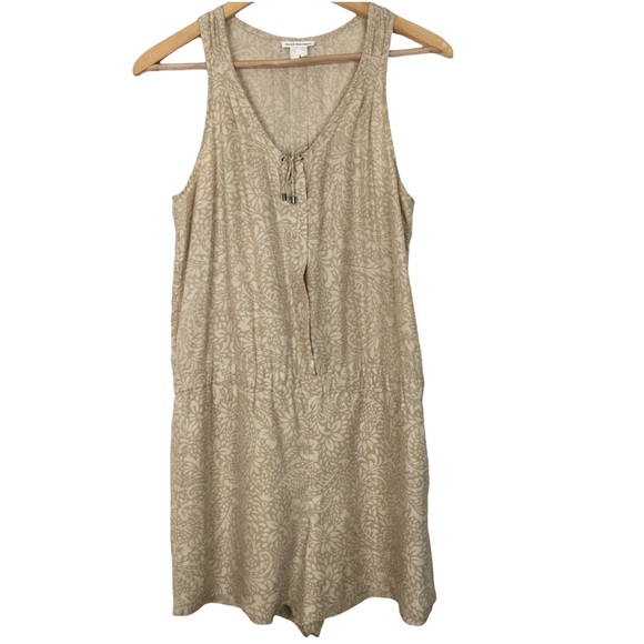 Club Monaco Silk Floral Scoop Neck Sleeveless Romper - Picture 1 of 11